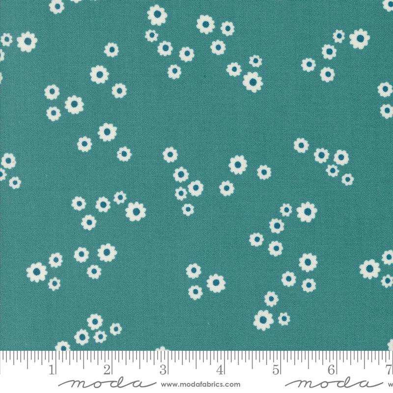 Field of Flowers - Chamomile Blender - Turquoise