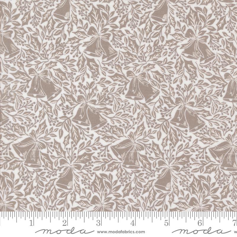 Berry And Pine - Bell Song Blender - Snow