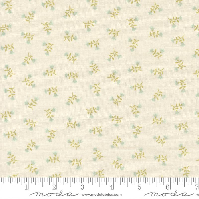 Sunbonnet - Tossed Petals - Porcelain