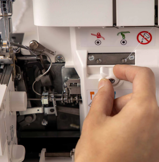 Pfaff Admire Air 5000 Overlock Machine
