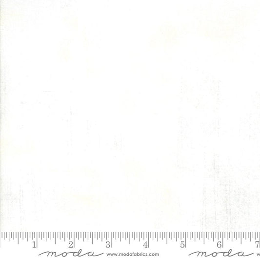 Grunge 108" Quilt Back - White Paper