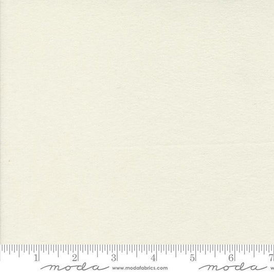 Farmhouse Flannel III - Muslin Basic - Eggshell