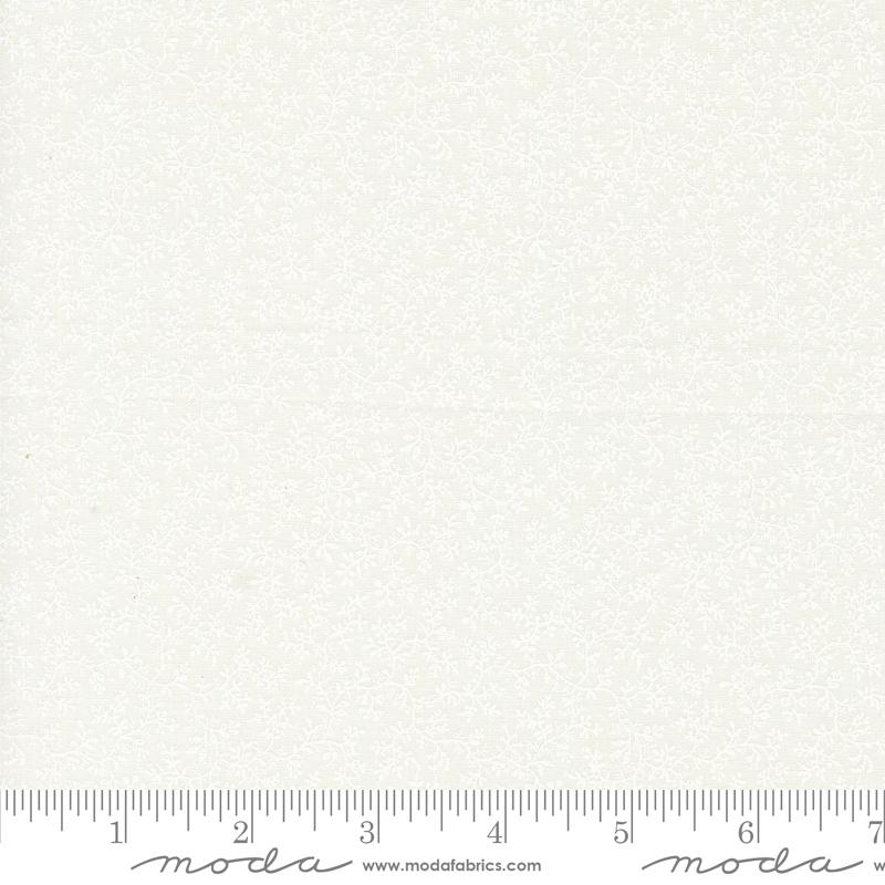 3 Sisters Favorites Vintage Linens - Poetic Vine Blender - Cream