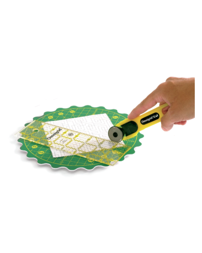 Omnigrid Rotating Cutting Mat -  8"