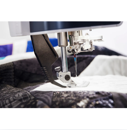 Pfaff Creative Performance 950 Sewing and Embroidery Machine