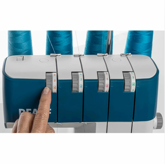 Pfaff Admire 1000 Overlock Machine