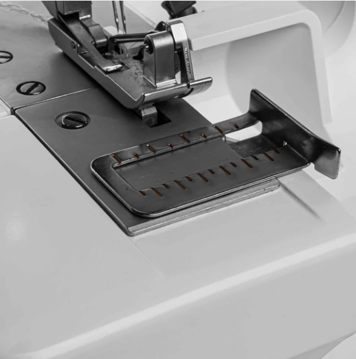 Pfaff Admire 1000 Overlock Machine