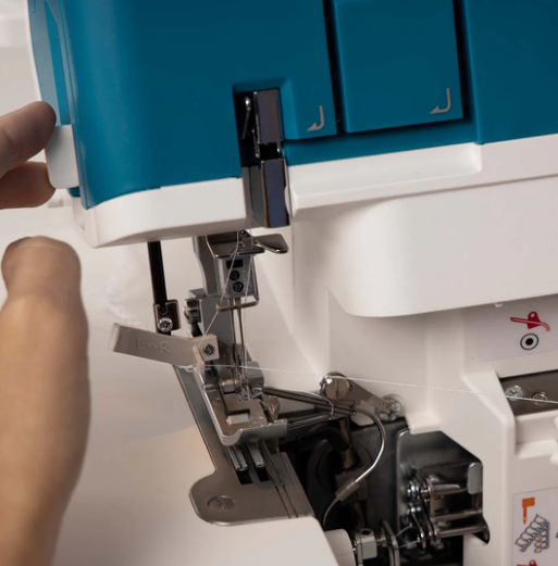 Pfaff Admire Air 5000 Overlock Machine