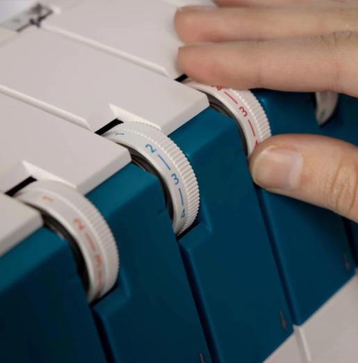 Pfaff Admire Air 5000 Overlock Machine
