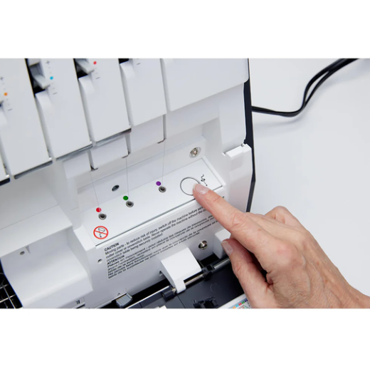 Pfaff Admire Air 6000 Overlock Machine