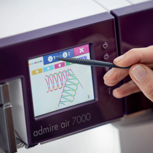 Pfaff Admire Air 7000 Coverlock Machine