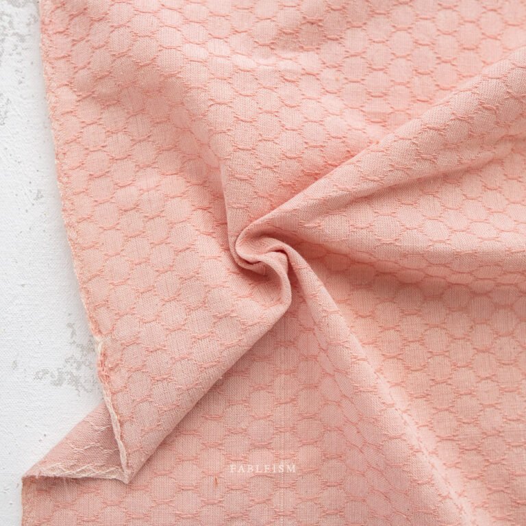 Forest Forage Honeycomb in Peaches